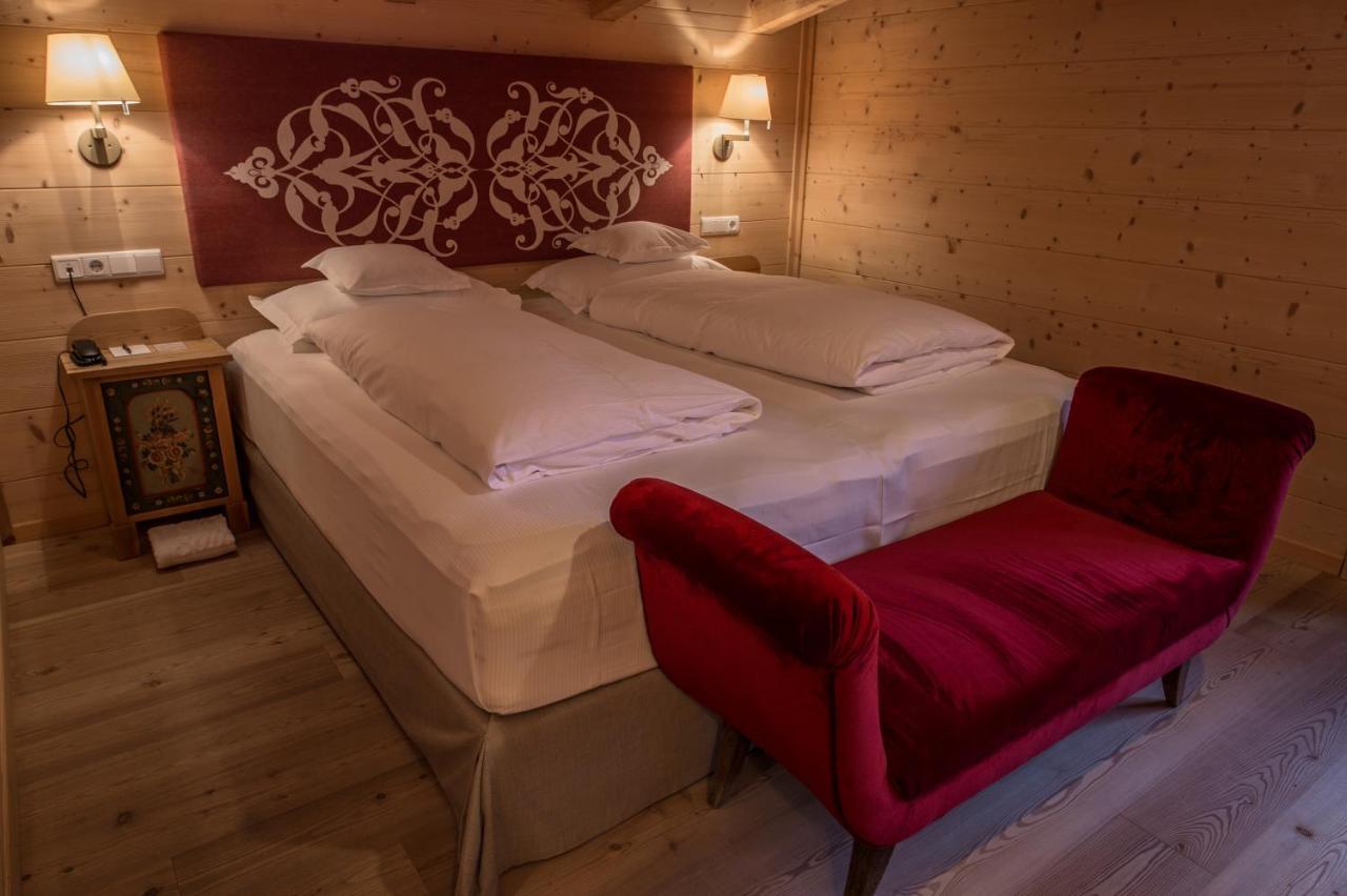 Hotel Ciasa Salares San Cassiano  Dış mekan fotoğraf