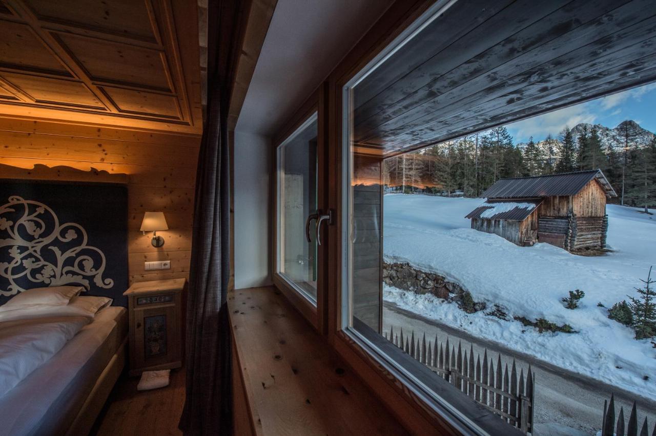 Hotel Ciasa Salares San Cassiano  Dış mekan fotoğraf